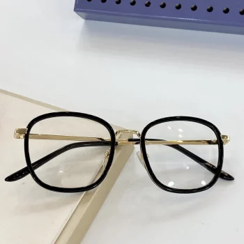 New eyeglasses frame women men eyeglass frames eyeglasses frame clear lens glasses frame oculos 0678 with case